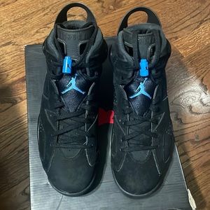 Retro Jordan 6’s University Blue